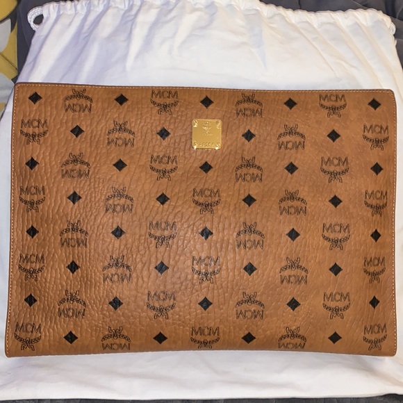 MCM Zip Pouch Visetos💎 - Picture 9 of 13